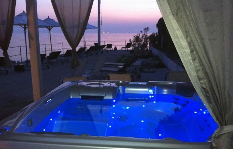 Tre Merli Beach Hotel Трієст Екстер'єр фото