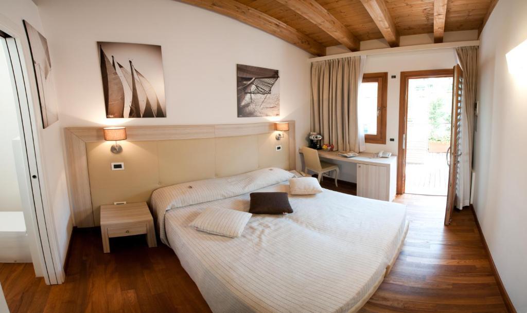 Tre Merli Beach Hotel Трієст Номер фото